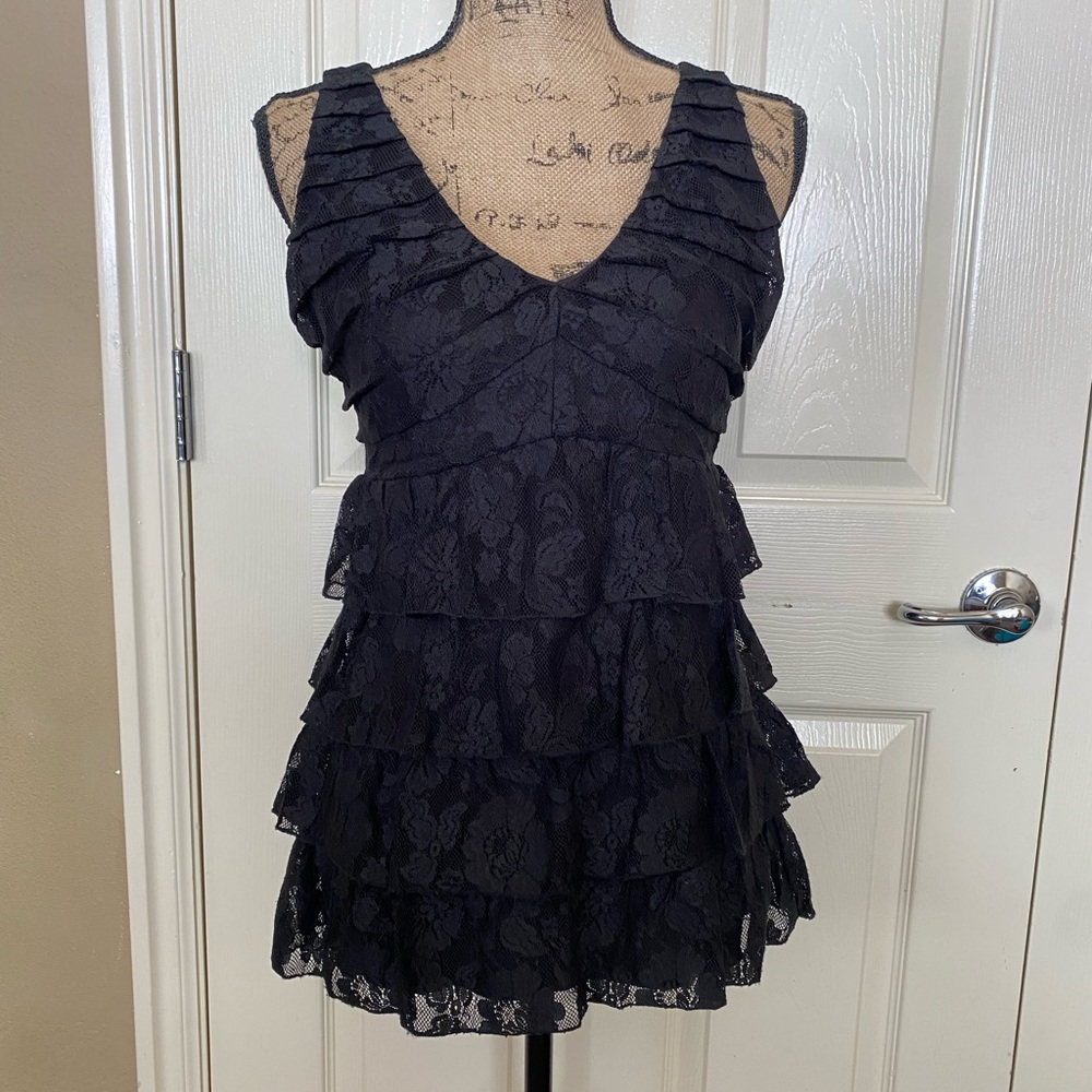 Express tiered lace tank